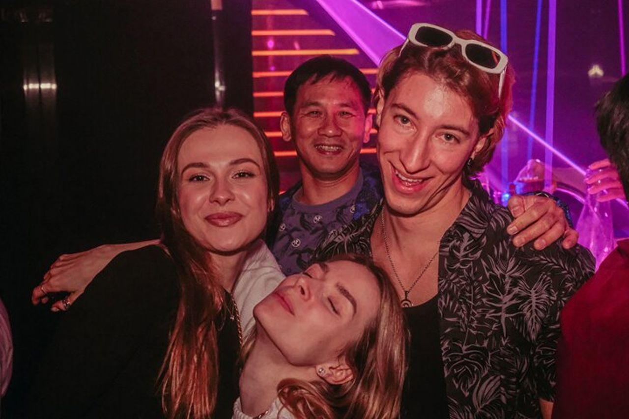 Hong Kong Pub Crawl a Lan Kwai Fong (LKF) — 3
