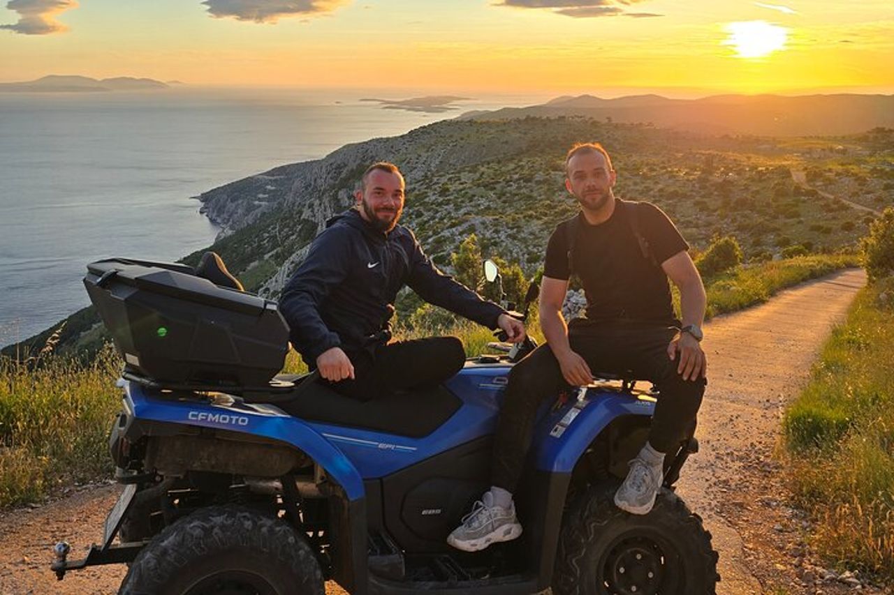 ATV panoramico autoguidato / tour in quad a Hvar — 7