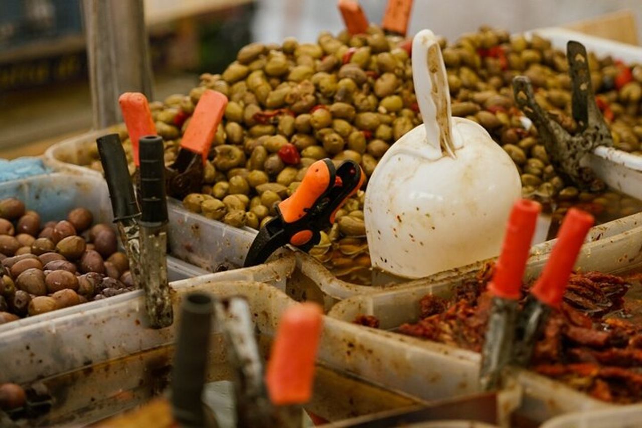 Market Tour con Cooking Class e Pranzo con Vista sulla Negropoli — 6