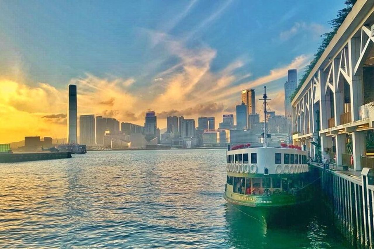 Un tour privato della città di Hong Kong con Mercedes-Benz — 2