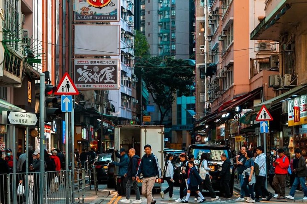 Un tour privato della città di Hong Kong con Mercedes-Benz — 6