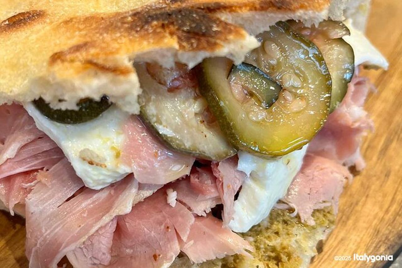 Tour privato di TRANI con degustazione esclusiva di panino — 4