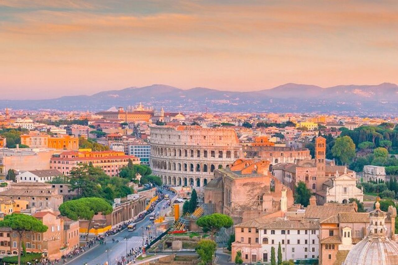 Colosseo con Arena, fuori Forum e Fontana di Trevi Tour di gruppo — 4