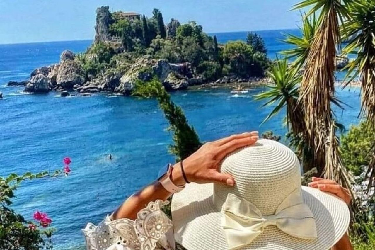 Tour from cruise port Messina to Taormina Castelmola and Savoca — 3