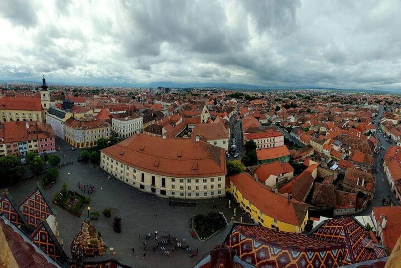 Scopri la magia di Sibiu Walking Private Experience — 5