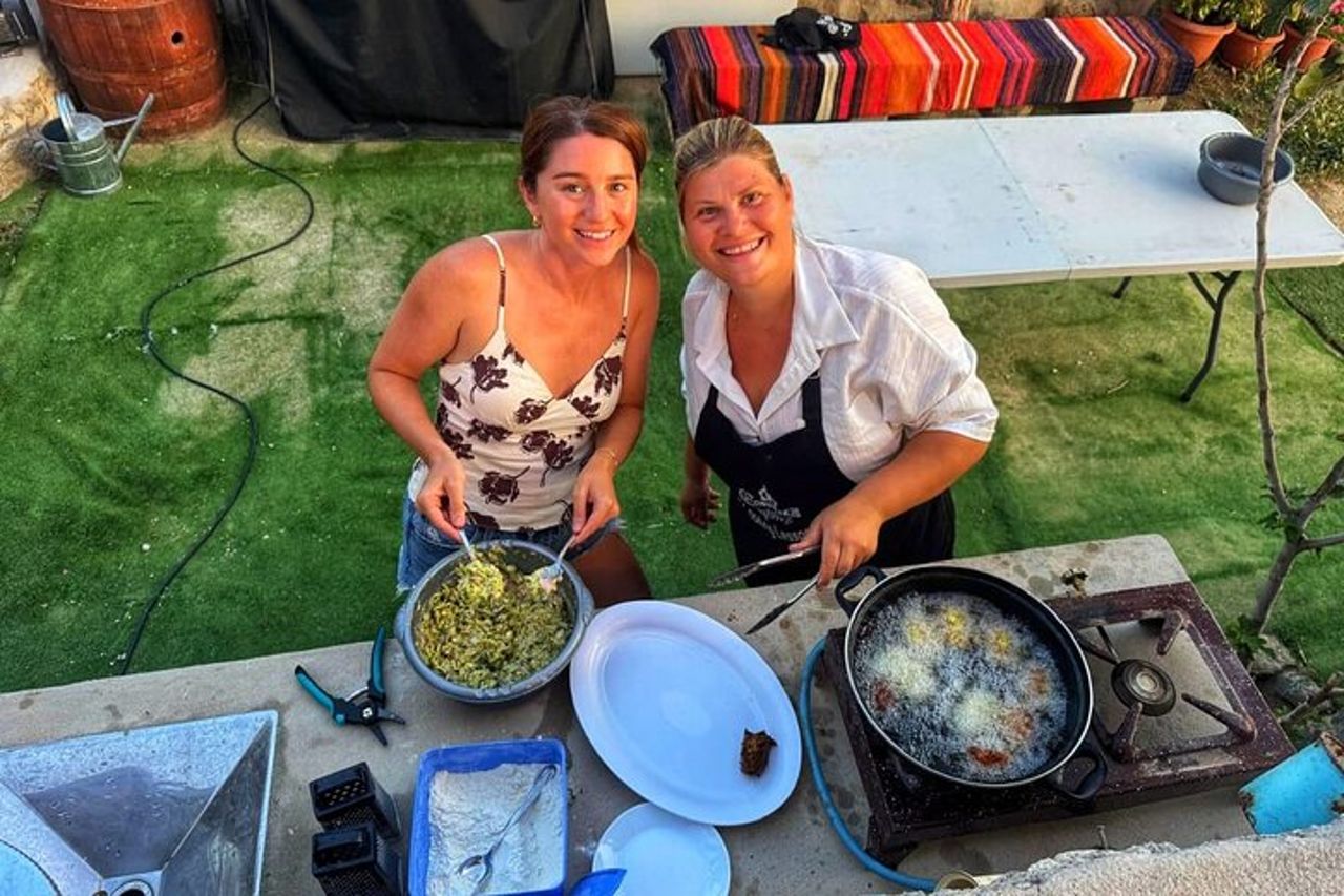 Cooking Class Cena al tramonto e tour nella fattoria di Paros — 9
