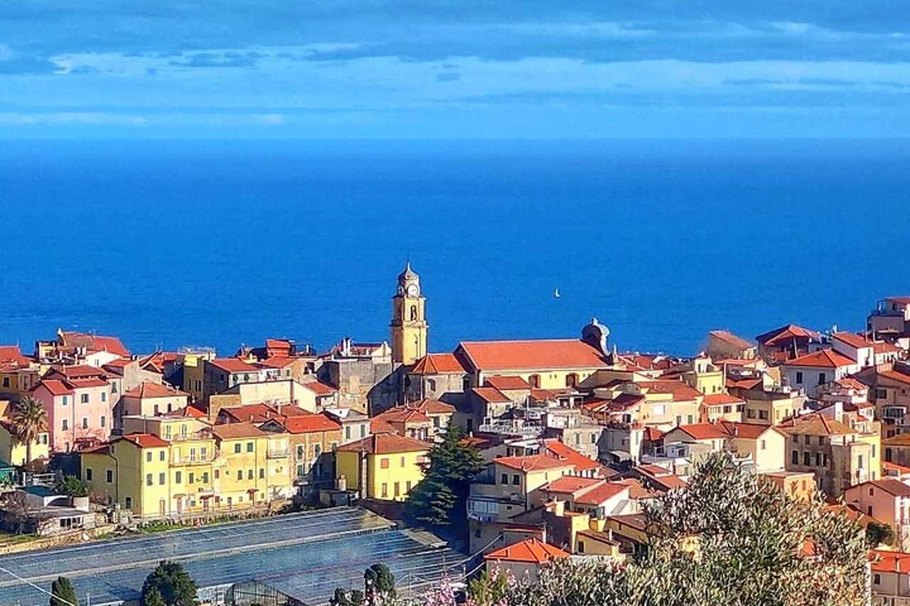 Tour delle Viste Panoramiche da Sanremo a Bajardo in e-Bike