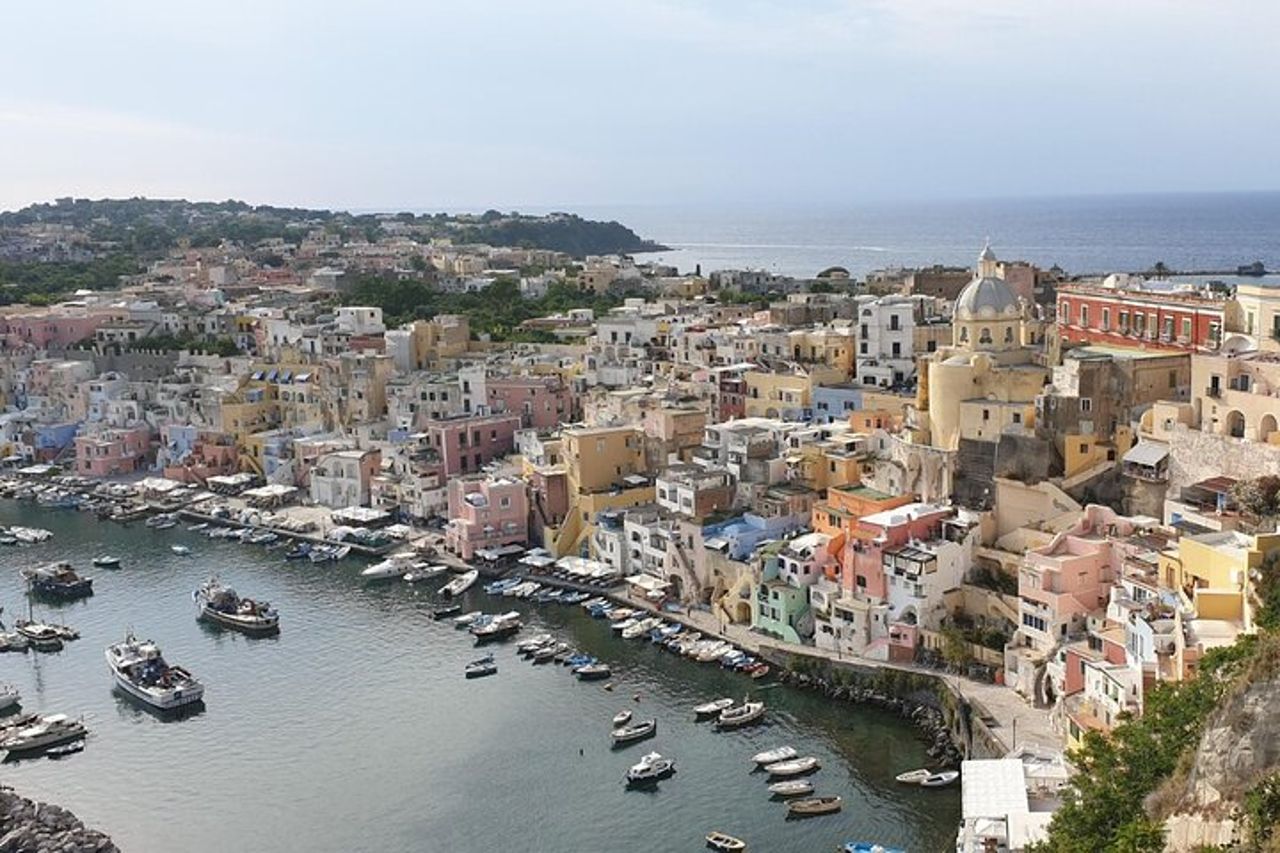 Viaggio in traghetto tra Napoli e Procida — 7