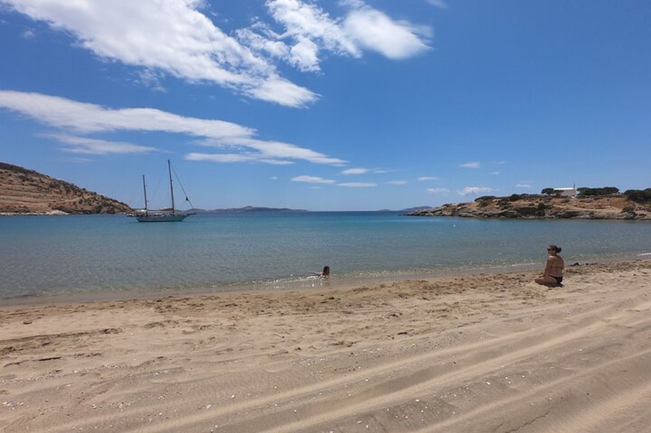 Un giorno intero di vera vela a South Naxos e Koufonisi SY AGERAS — 7