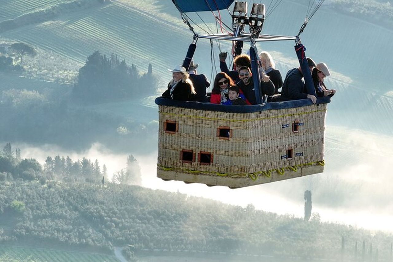 Volo in mongolfiera sulla Toscana da Siena — 8