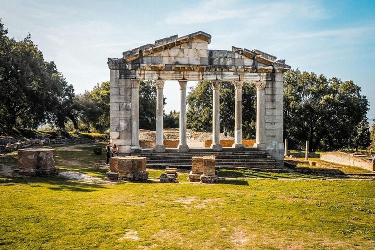 Tour di un giorno di Apollonia e Monastero di Zvernec
