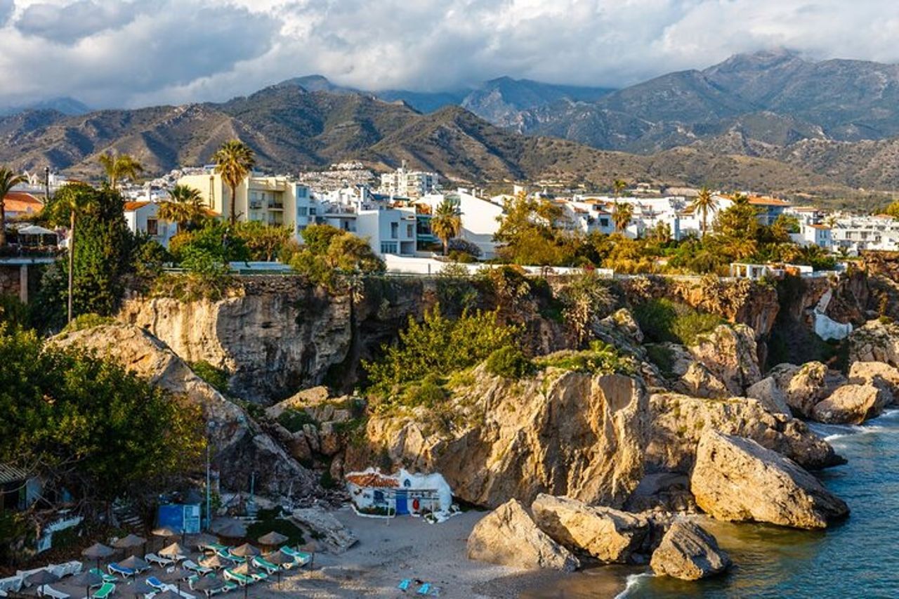 Villaggi Bianchi di Nerja e Frigiliana: tour privato da Malaga — 3
