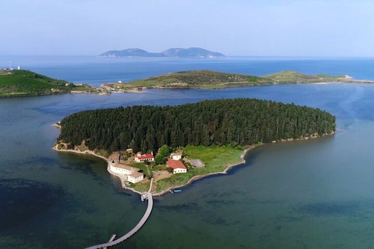 Tour di un giorno di Apollonia e Monastero di Zvernec — 4