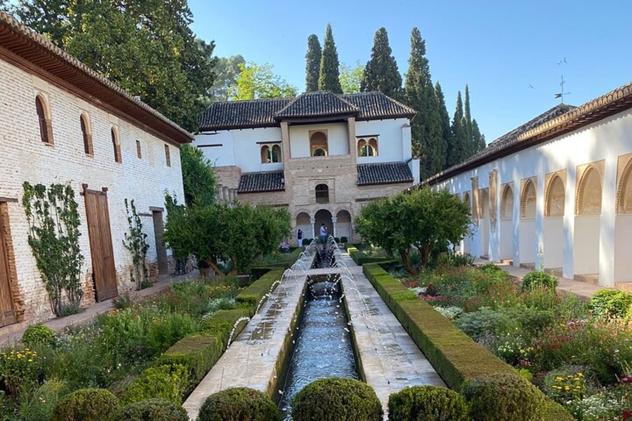 Escursione privata all'Alhambra di Granada dal porto di Almeria — 3