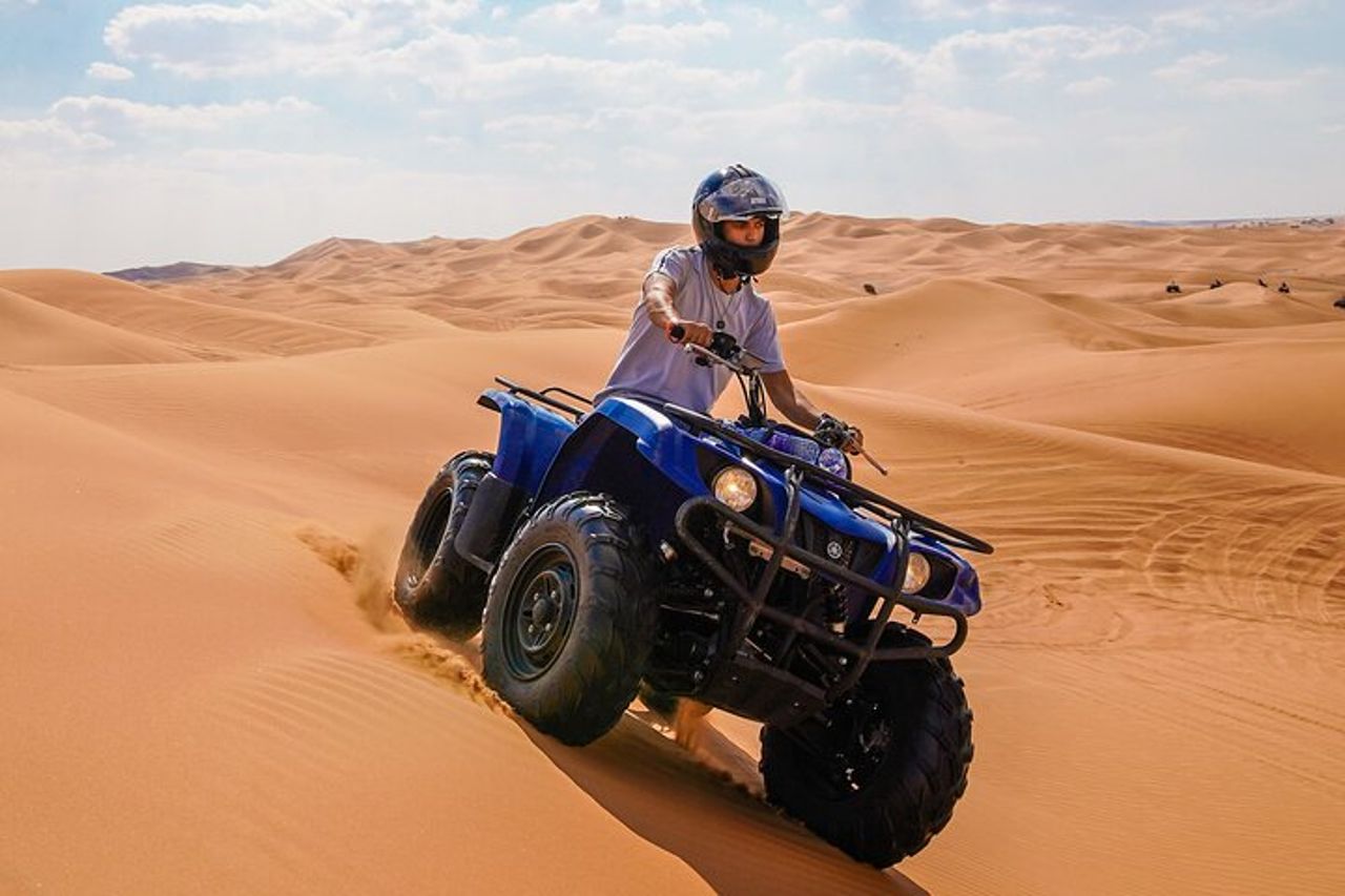 Safari nel deserto di Doha: Quad, cammelli, sandboard e mare interno — 3