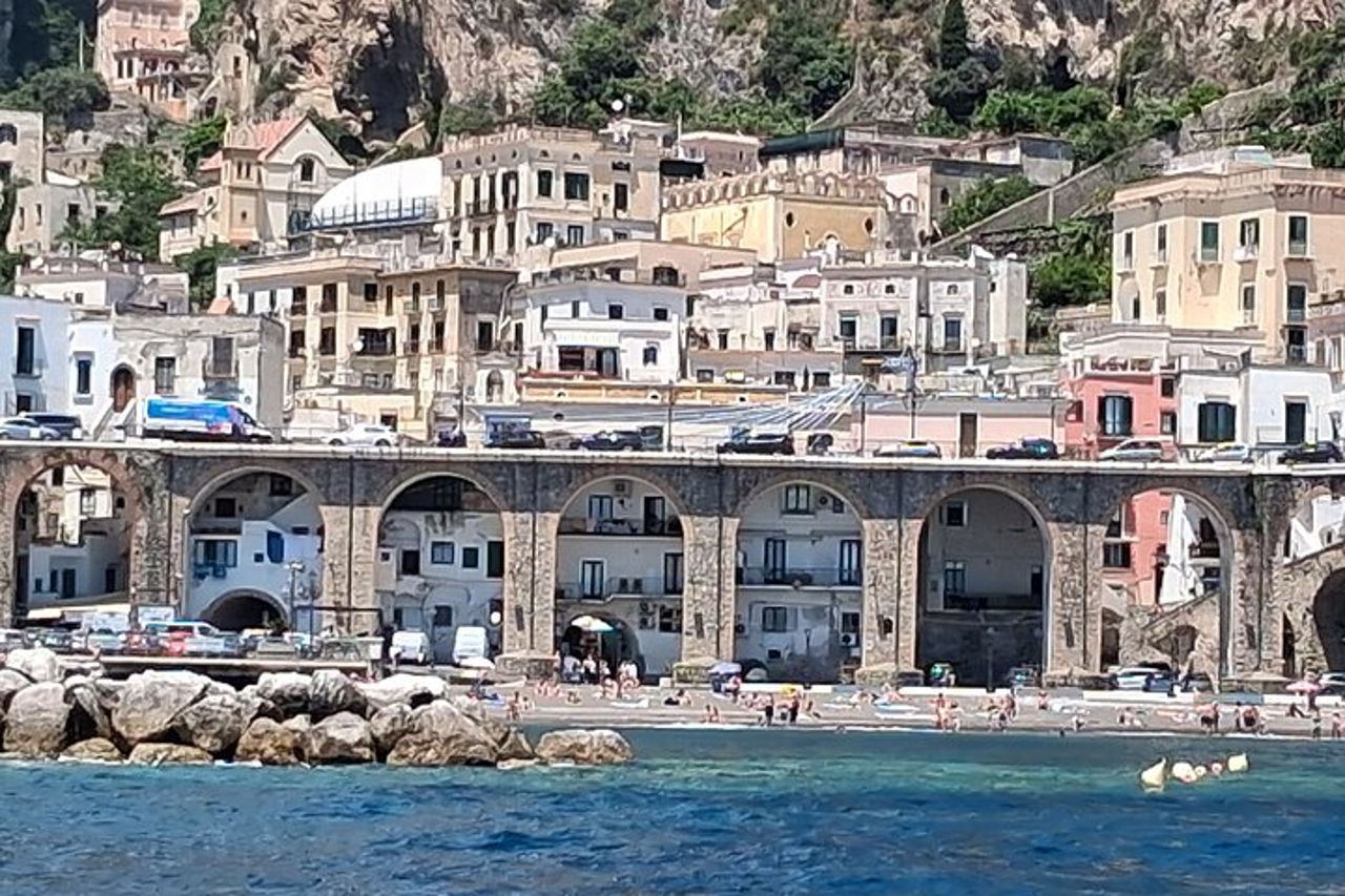 Vivi la Magia della Costiera dal mare: Maiori & Amalfi a Positano