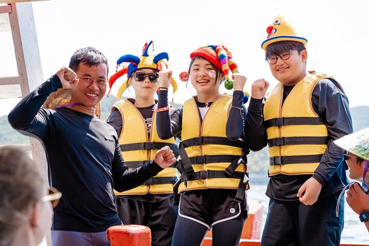 Tour delle isole di Nha Trang con snorkeling e festa galleggiante — 3