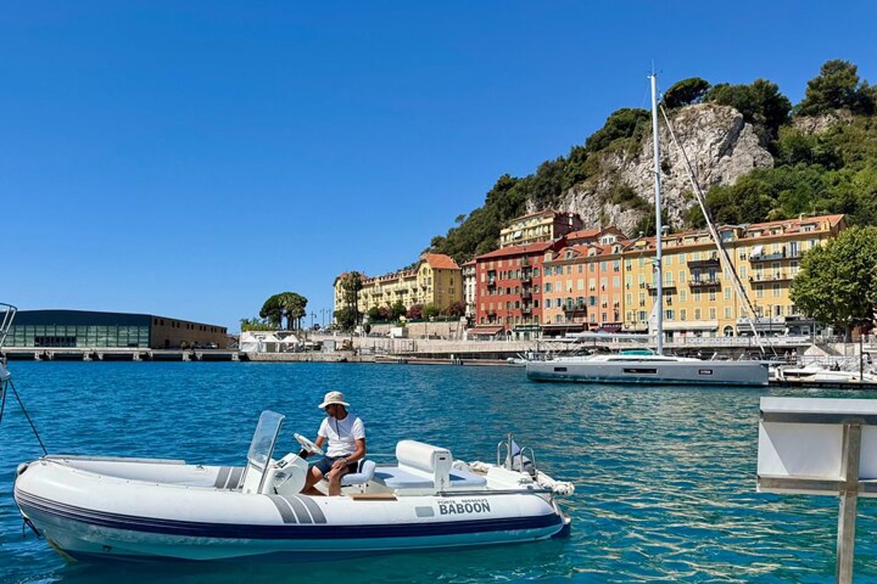 Da Cagnes: tour privato in barca a Cap d'Antibes con snorkeling — 3