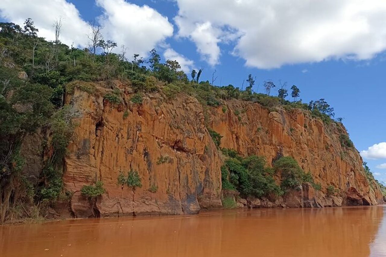 Tour di 12 giorni: Morondava, Tsiribihina, Tsingy e Baobab — 5