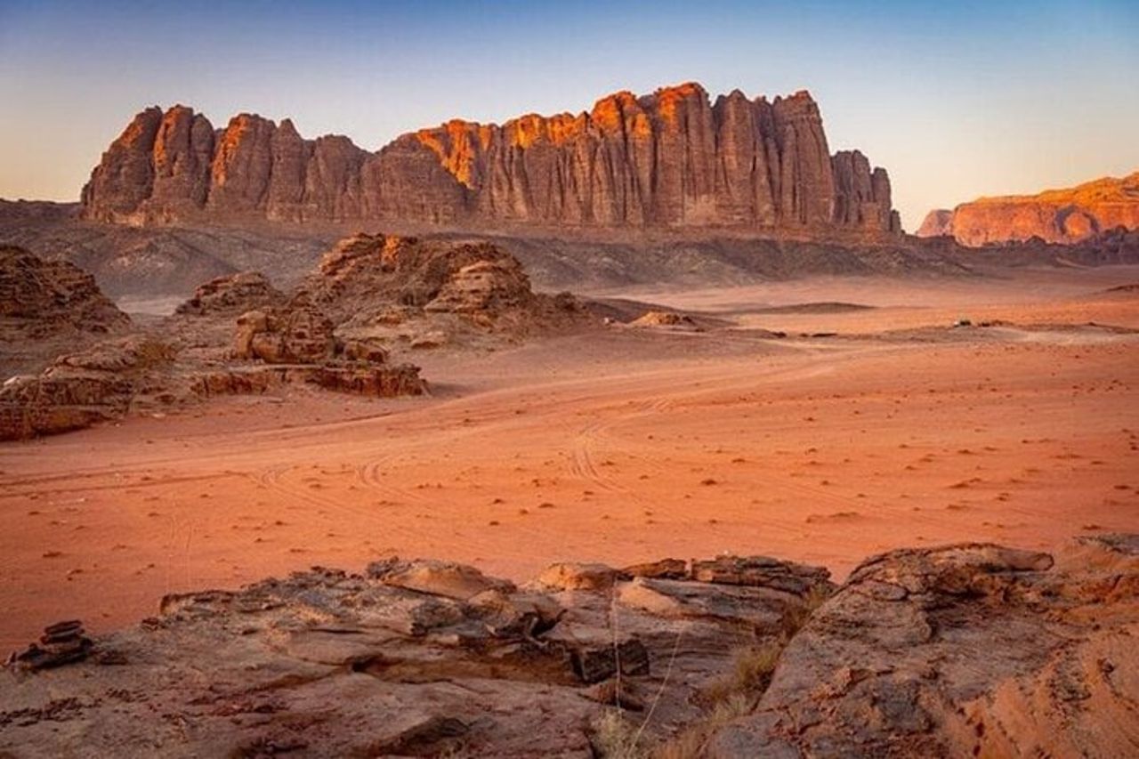 Da Petra : Wadi Rum Tour privato di 8 ore andata e ritorno. — 4
