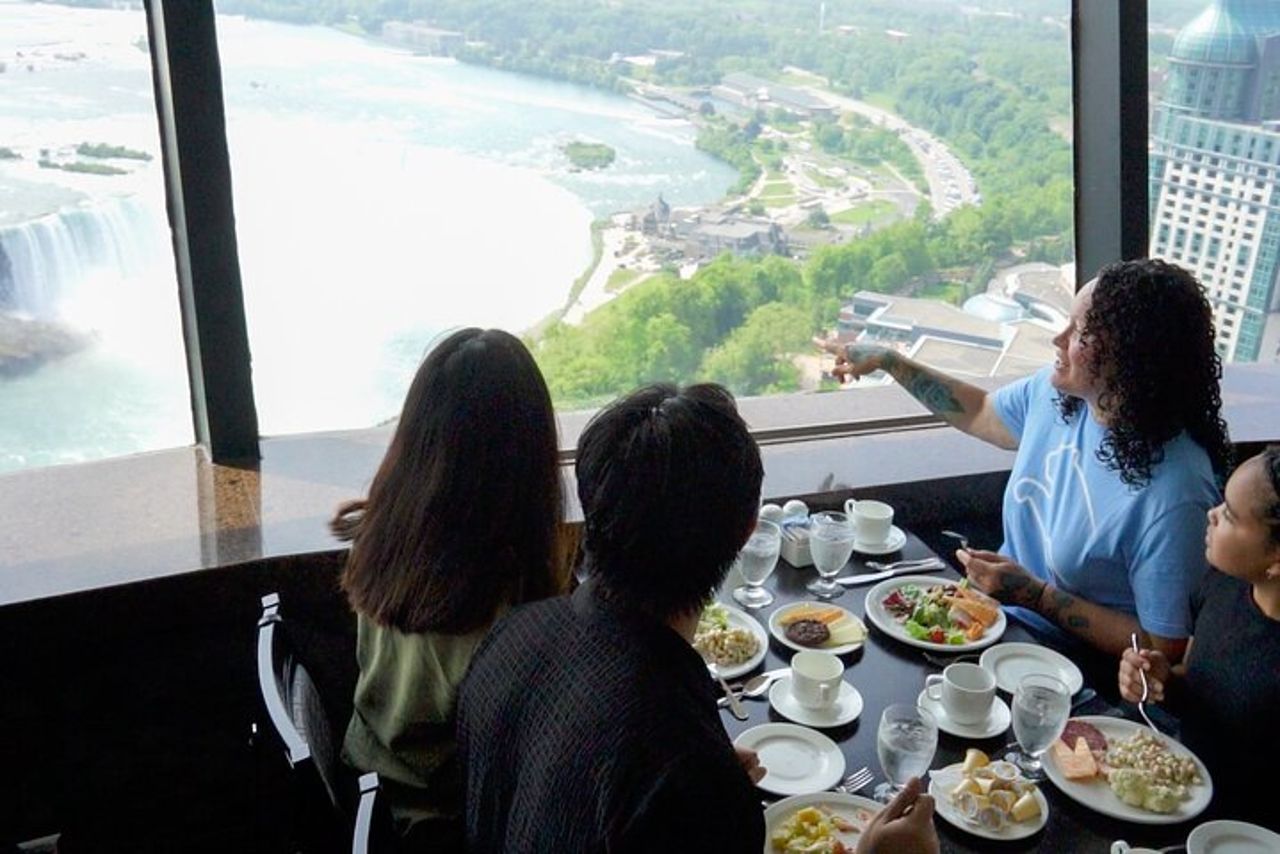 Cascate del Niagara Canada Tour : Elicottero, crociera in barca e viaggio — 7