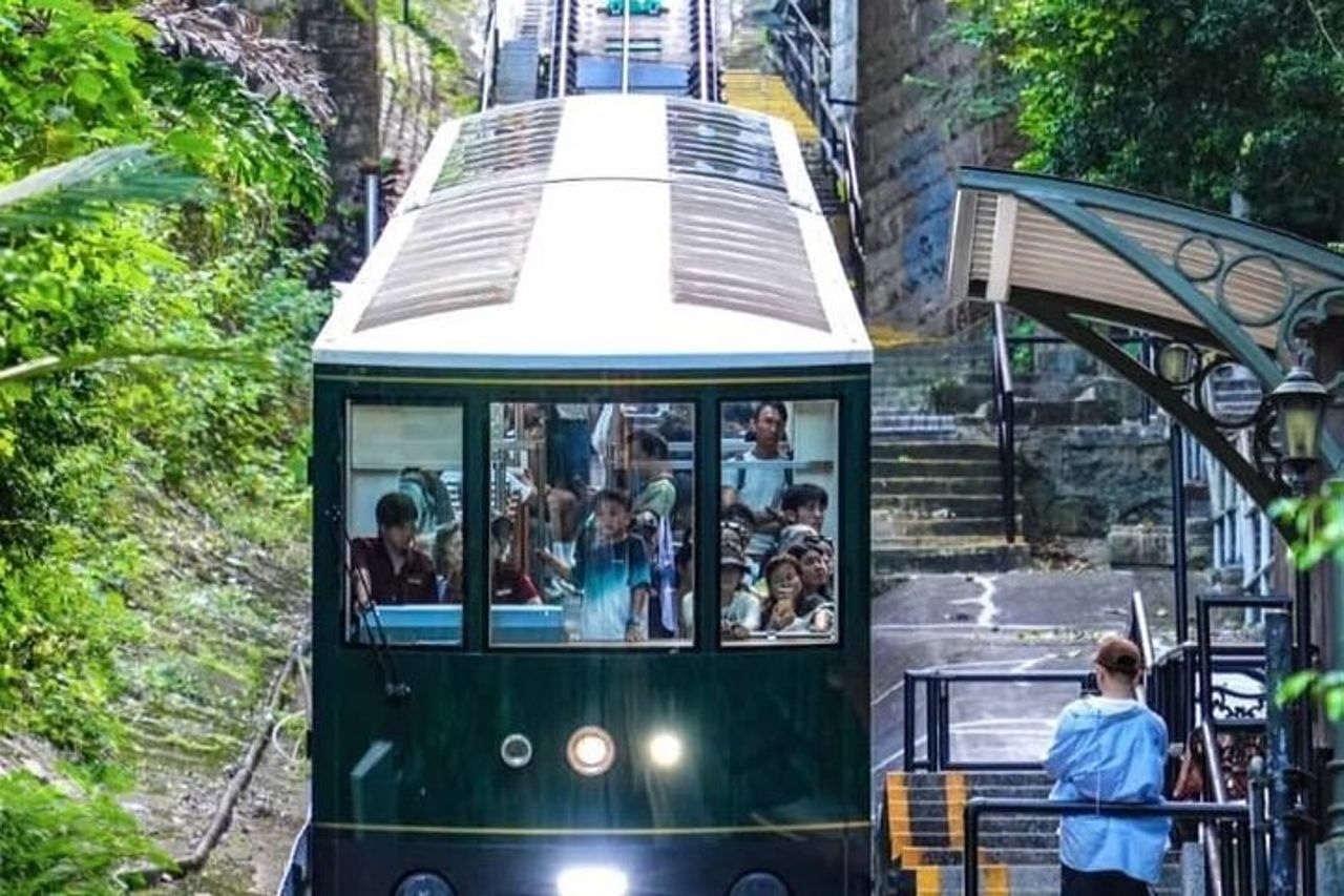Un tour privato della città di Hong Kong con Mercedes-Benz — 7