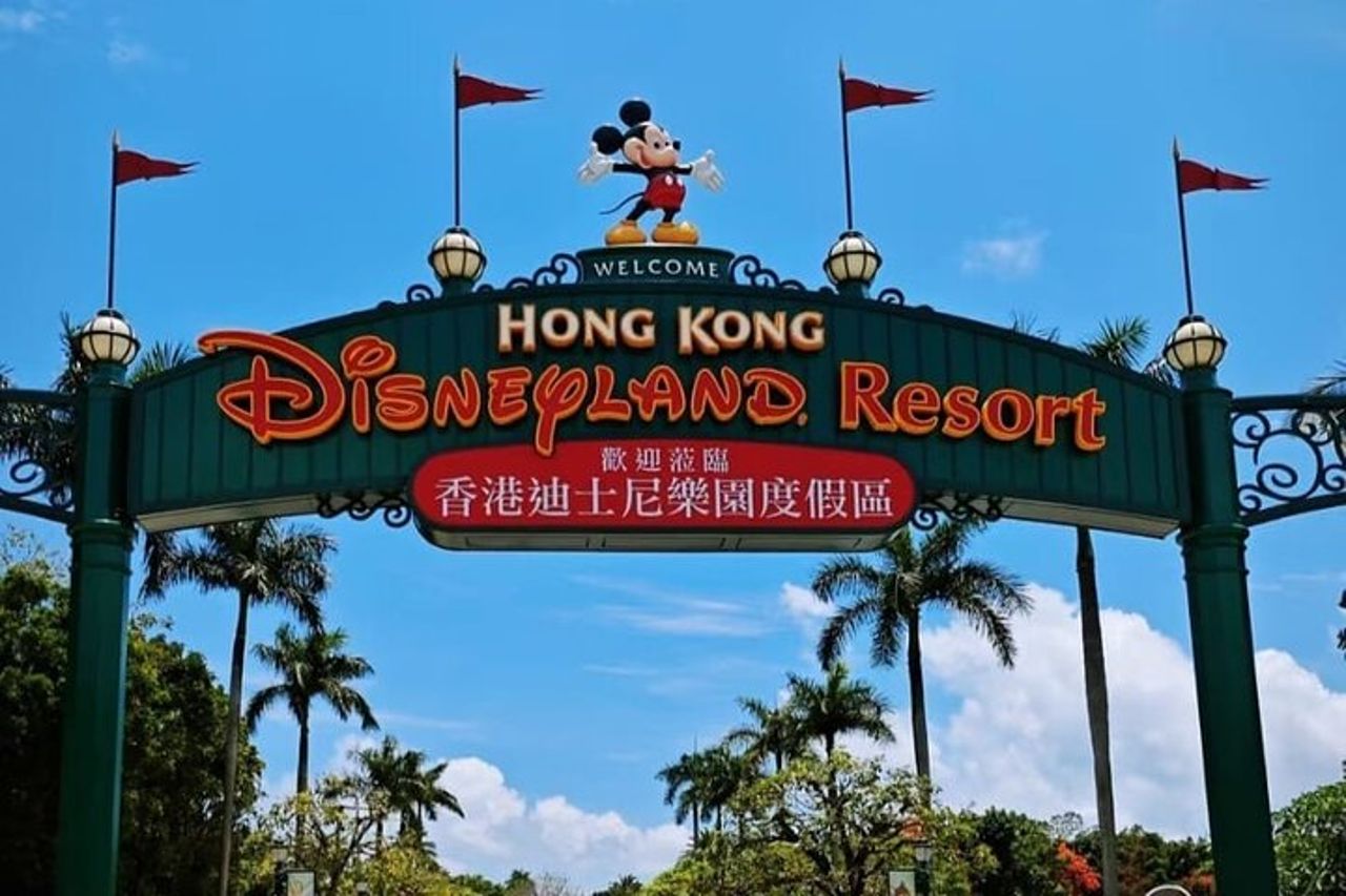 Trasferimento di sola andata dall'hotel a Disneyland di Hong Kong — 7