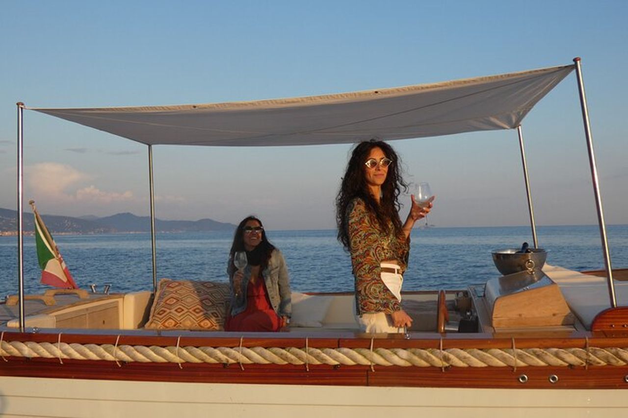 Sunset tour Privato in Barca con Aperitivo a Portofino 1,5 ore — 3