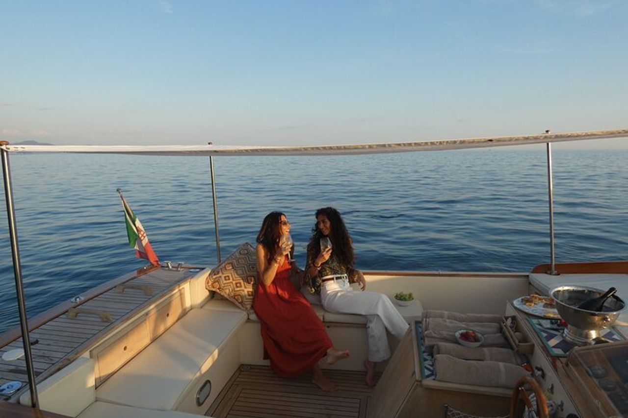 Sunset tour Privato in Barca con Aperitivo a Portofino 1,5 ore — 4