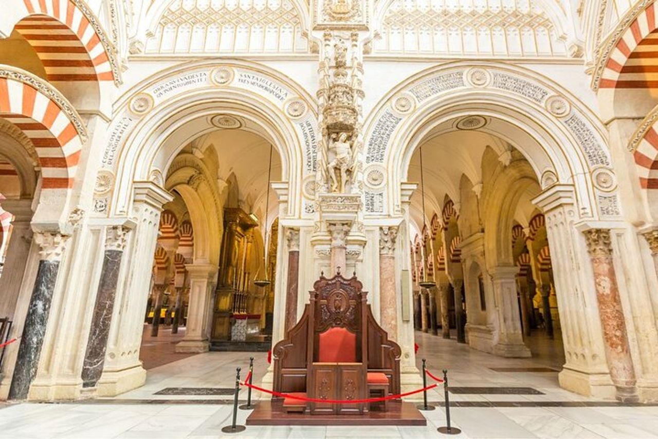 Escursione di un giorno a Cordova: un viaggio nella storia da Malaga — 5