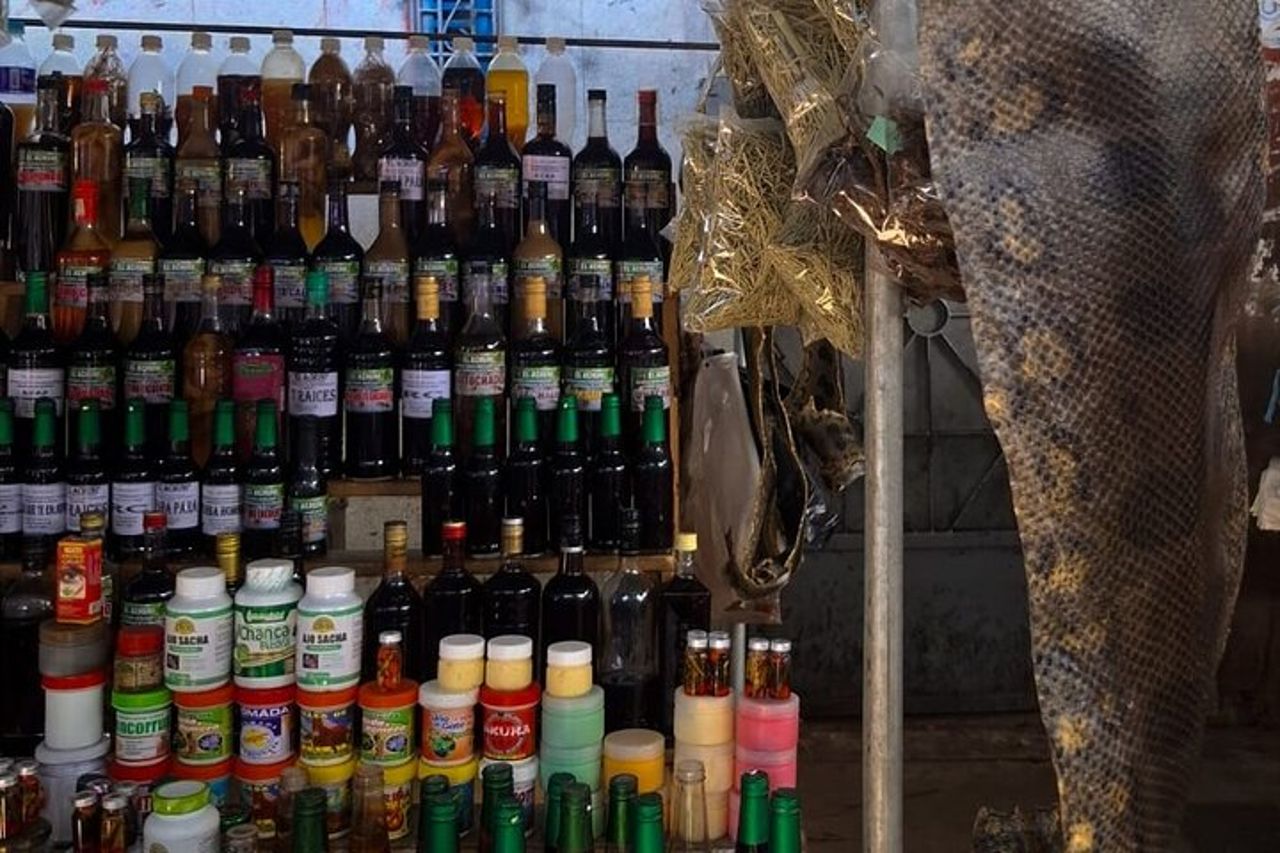 Scoperta del mercato locale e pesca del piranha a Iquitos — 2
