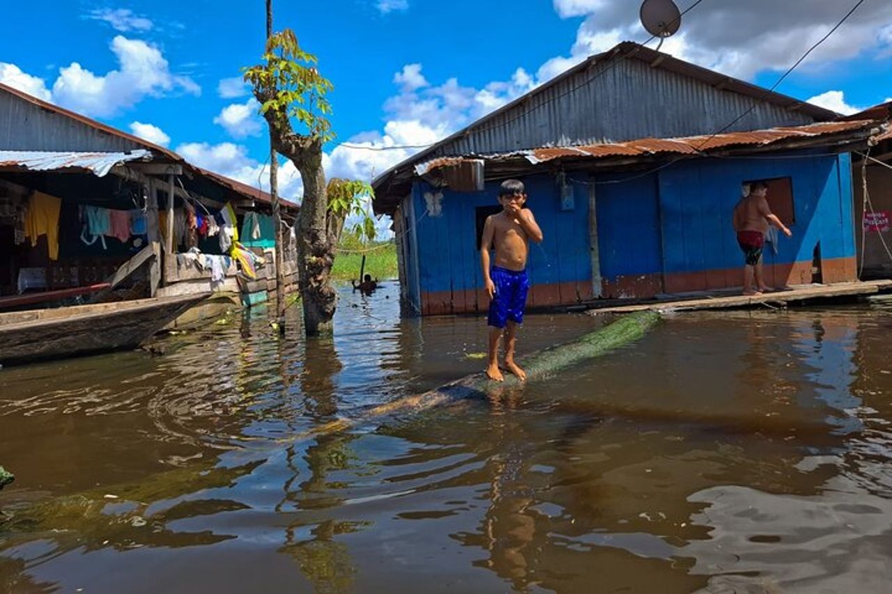 Scoperta del mercato locale e pesca del piranha a Iquitos — 3