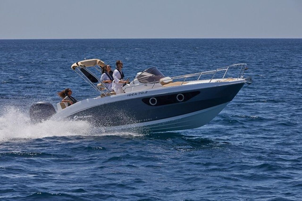 Tour privato in Barca Monopoli e Polignano con Aperitivo Incluso