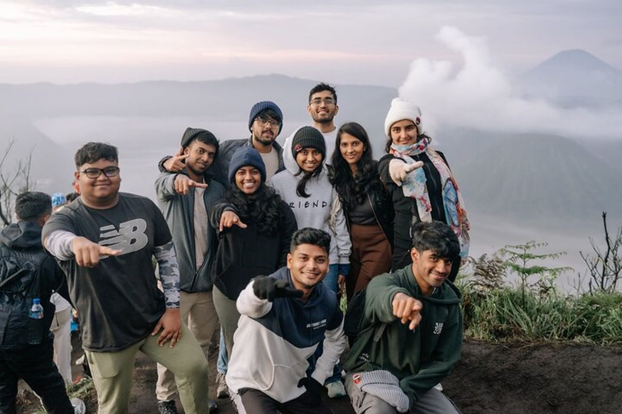 Tour del Monte Bromo, Ijen e Cascate di Madakaripura (4 giorni 3 notti) - Hotel — 2