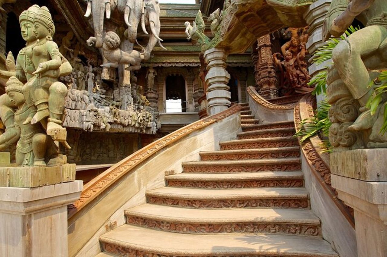 Il Santuario della Verità Biglietti a Pattaya — 8