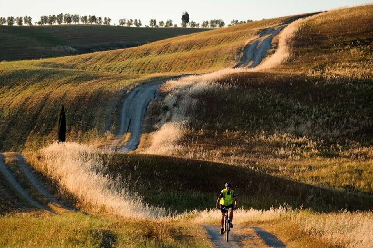Noleggio E-Bike nelle Colline Toscane da Castellina in Chianti — 3
