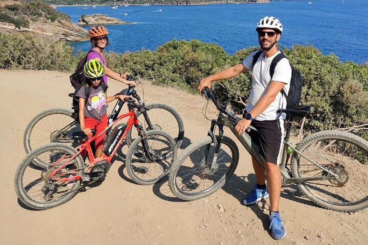 Tour in e-bike per Famiglie e coppie a Capo Stella Isola d’Elba — 3