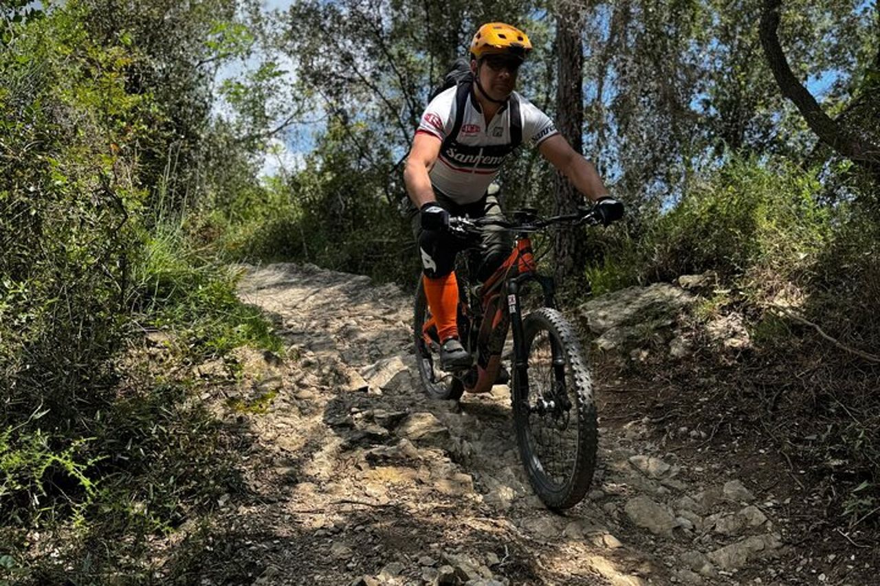 Domina i Sentieri Con il Corso Base di MTB — 2