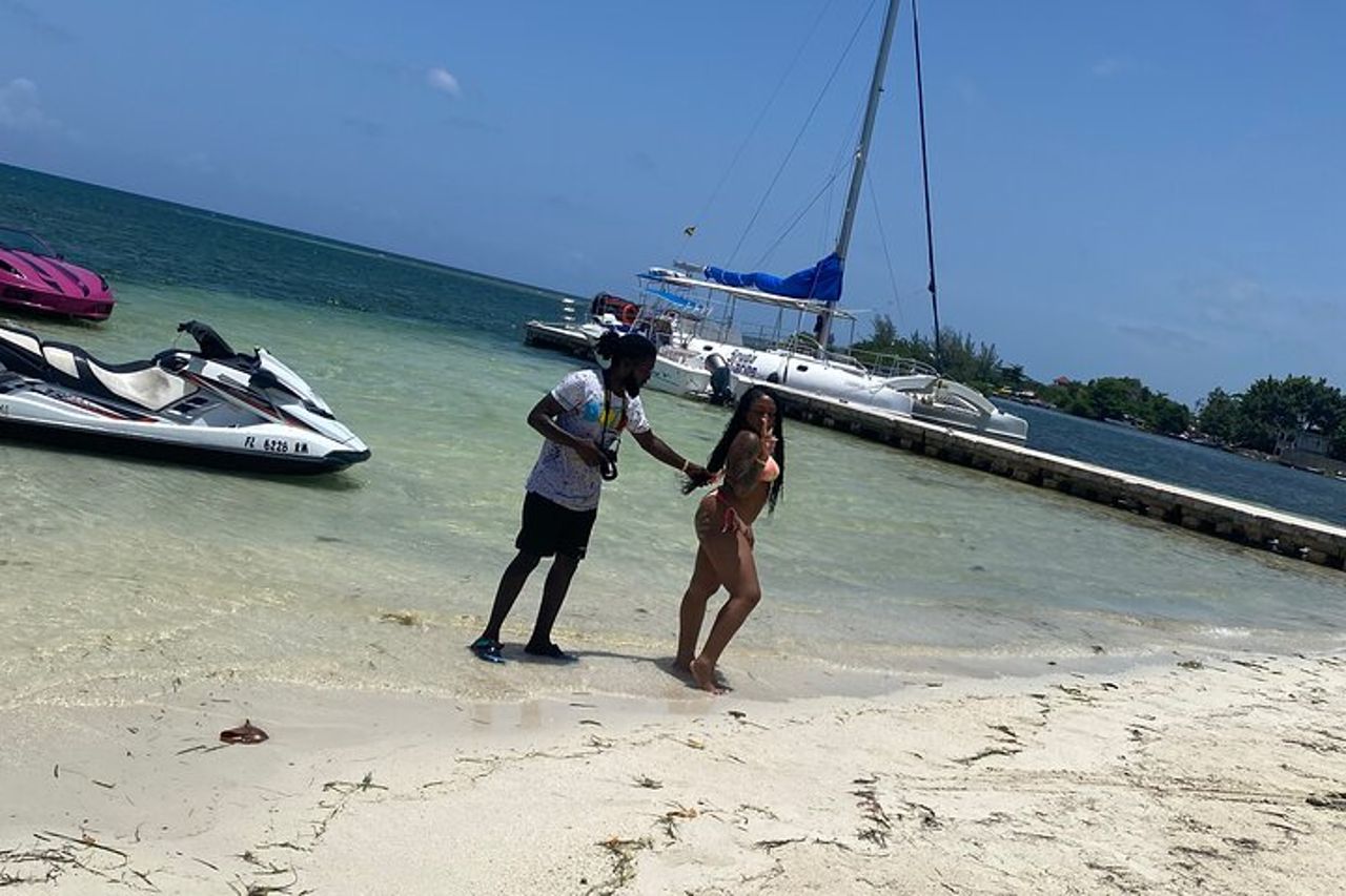 Tour di un giorno al Negril Ricks cafe — 6