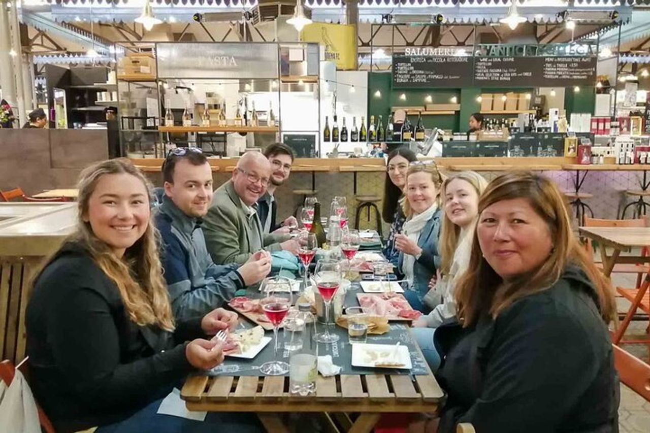 Tour gastronomico di Modena con visita esclusiva all'aceto balsamico Acetaia — 6