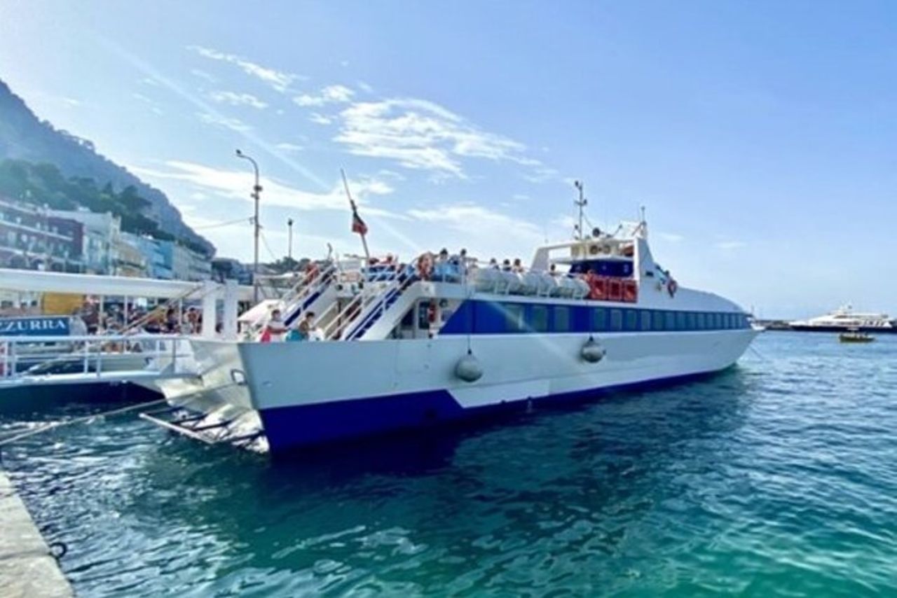 Tour in barca di Procida con trasferimento opzionale in hotel — 4