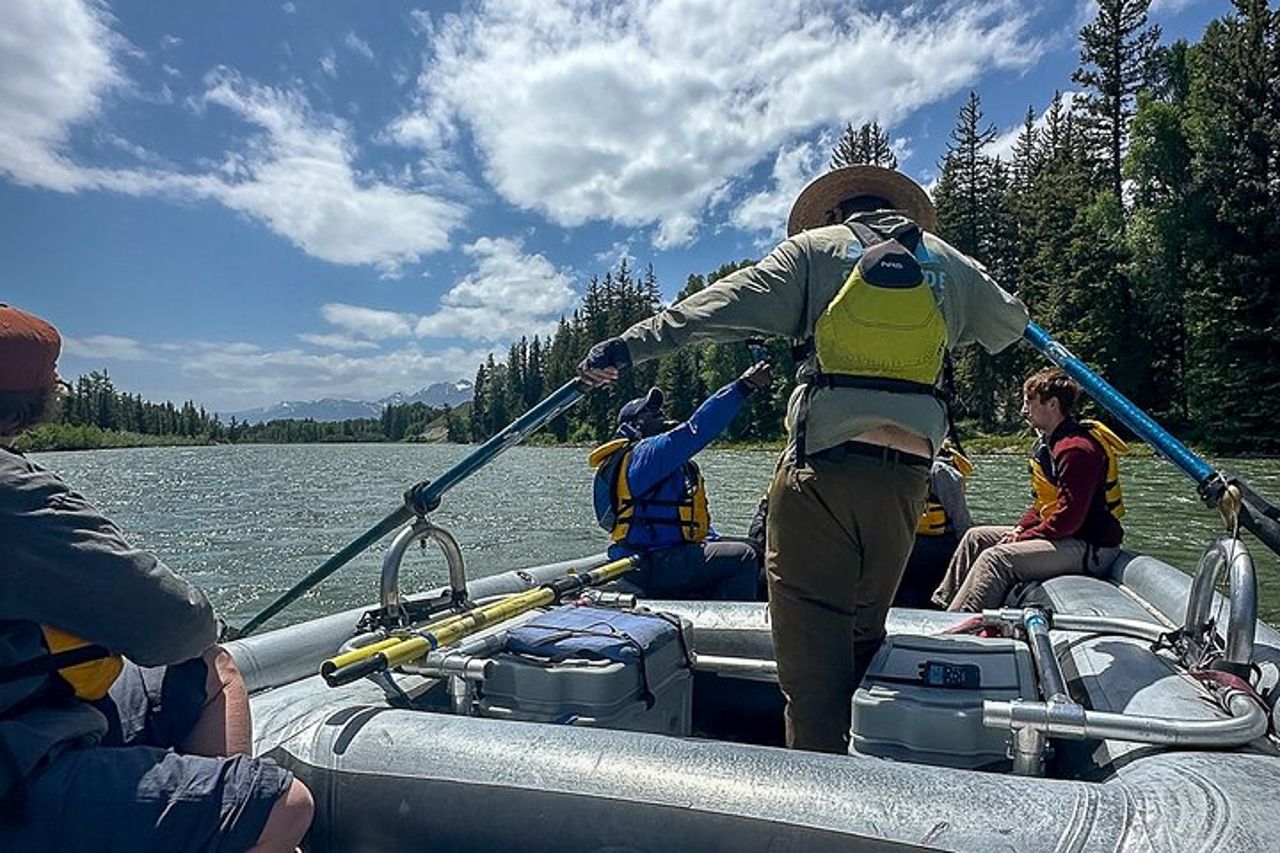 Gita panoramica galleggiante sul fiume Snake nel Parco Nazionale Grand Teton — 3