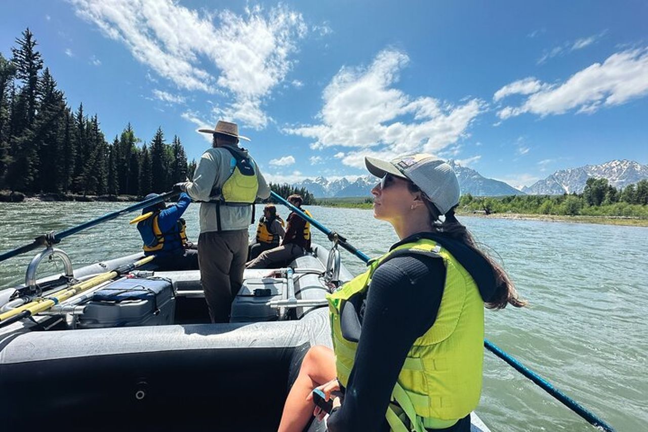 Gita panoramica galleggiante sul fiume Snake nel Parco Nazionale Grand Teton — 5