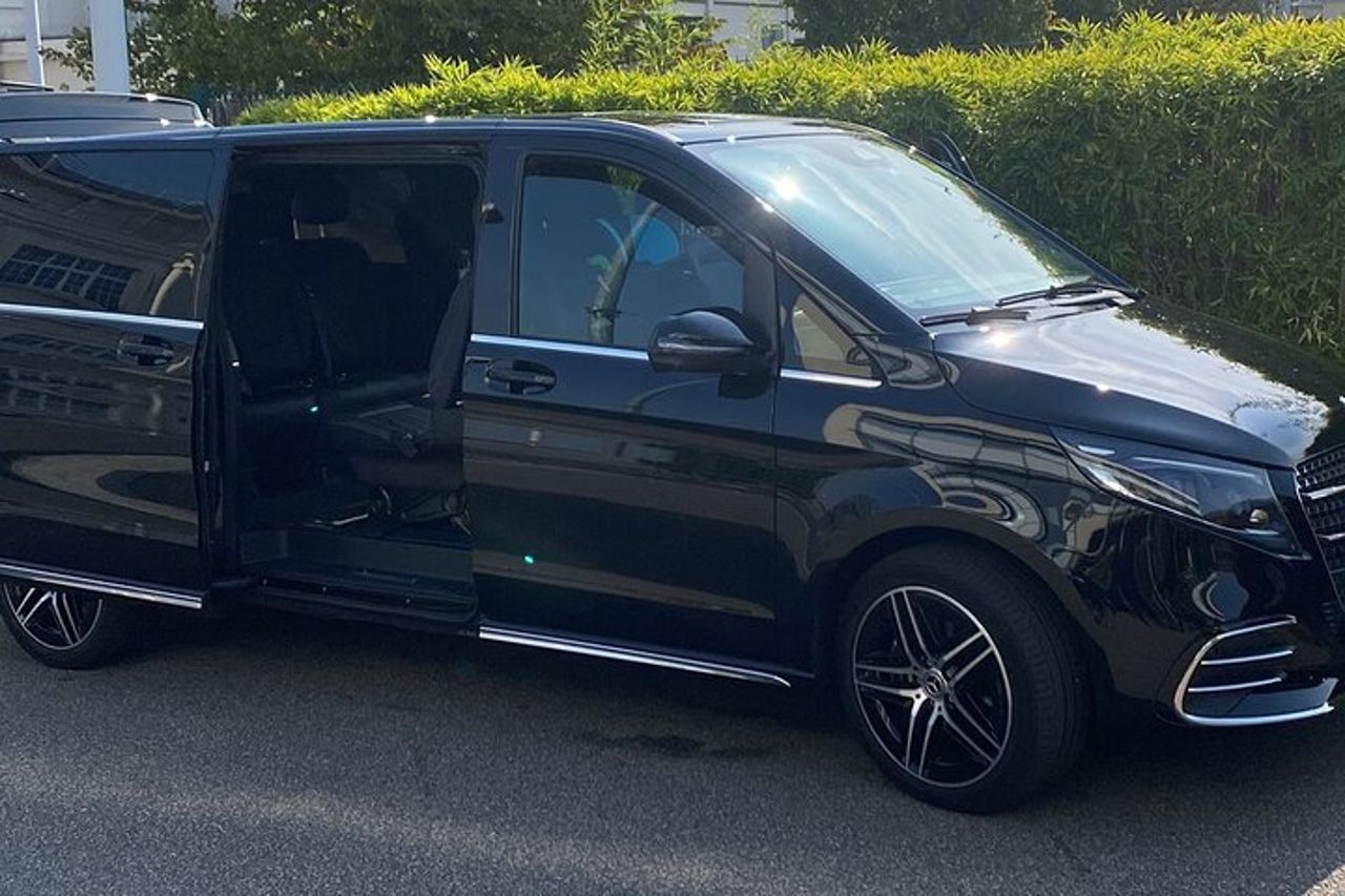 Transfer privato Parigi ↔ Versailles Palace (andata e ritorno) in van — 3