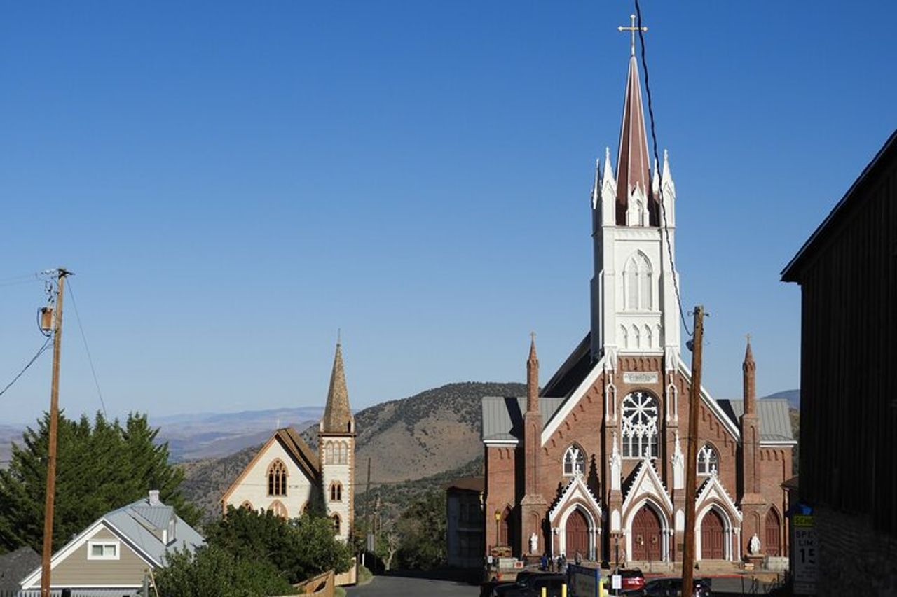 Tour guidato a piedi di Virginia City con approfondimenti locali — 6