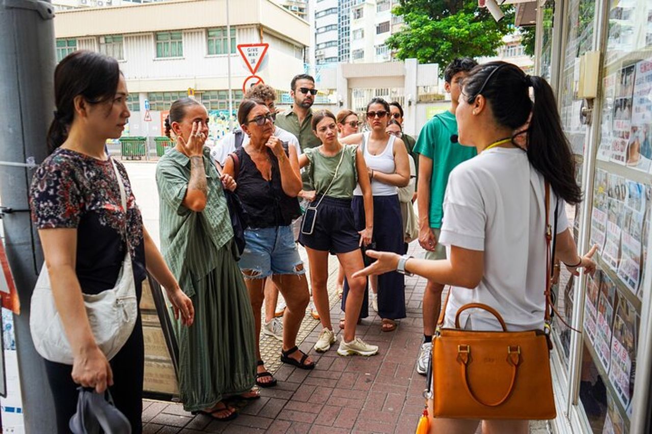 Il lato oscuro di Hong Kong - Tour a piedi delle case in gabbia di Kowloon — 3