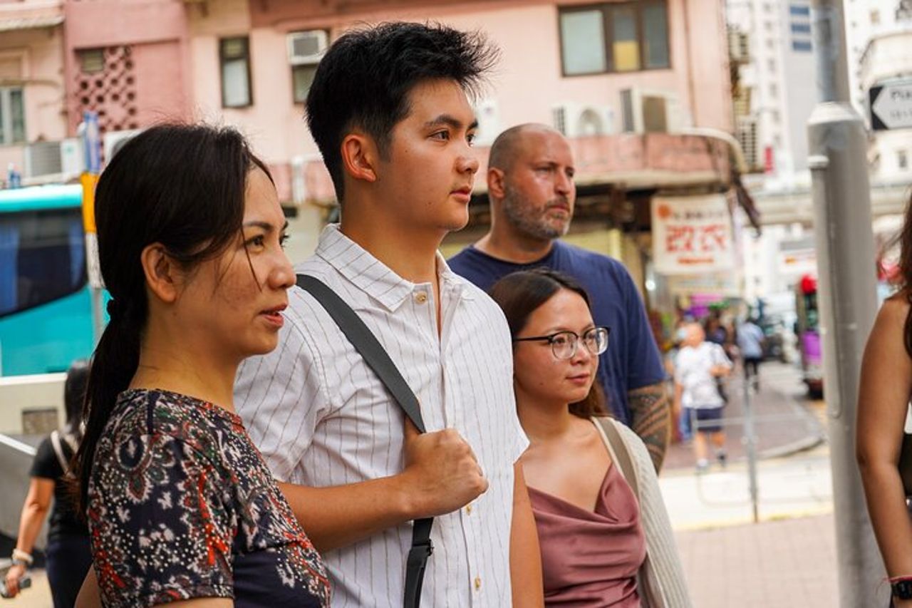 Il lato oscuro di Hong Kong - Tour a piedi delle case in gabbia di Kowloon — 7