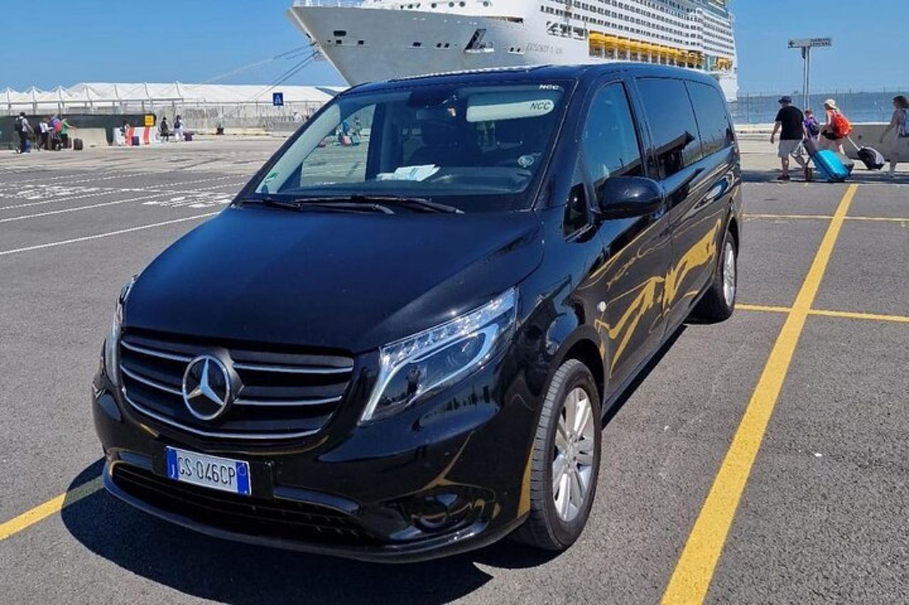 Transfer privato dal porto di Chioggia a Venezia o ritorno