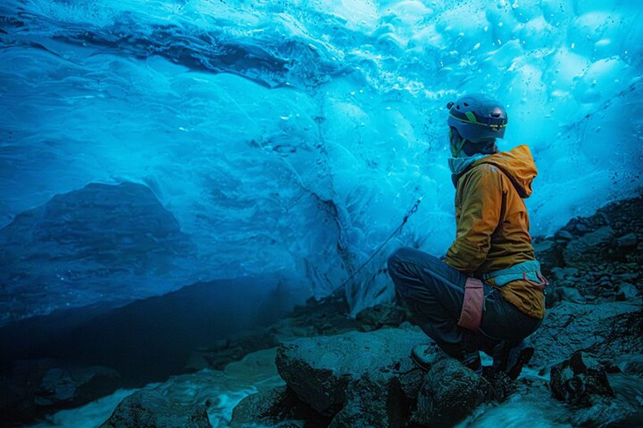 Escursione sul ghiacciaio Sólheimajökull con esplorazione delle grotte di ghiaccio — 6