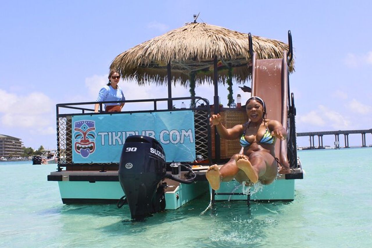 Tiki Pub Crab Island Sandbar Cruise — 3